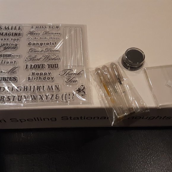 Stationery Kit - Picture 8 of 10